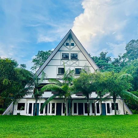 Hotel Lilla Hilltop Retreats Janda Baik Bentong Exterior foto