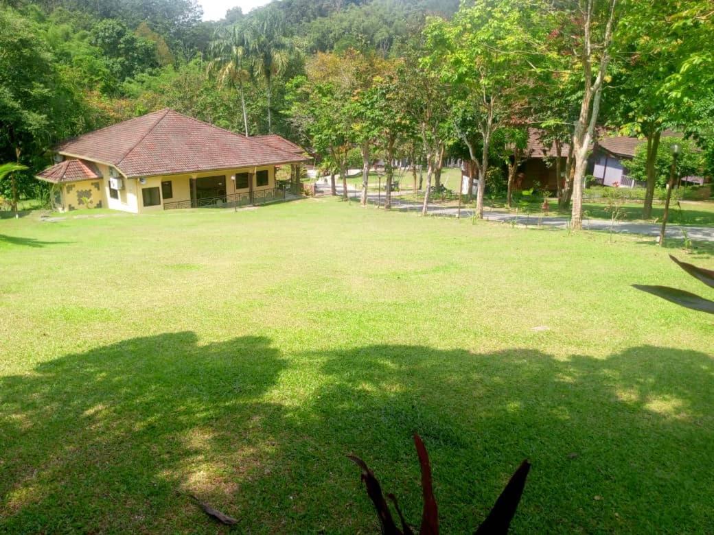 Hotel Lilla Hilltop Retreats Janda Baik Bentong Exterior foto