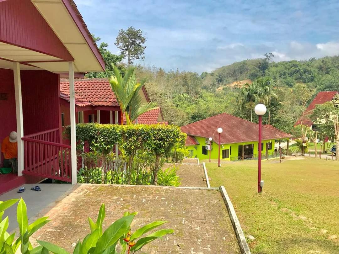 Hotel Lilla Hilltop Retreats Janda Baik Bentong Exterior foto